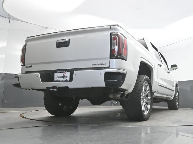 Used 2017 GMC Sierra 1500 Denali w/ Denali Ultimate Package AWD/4WD image 37