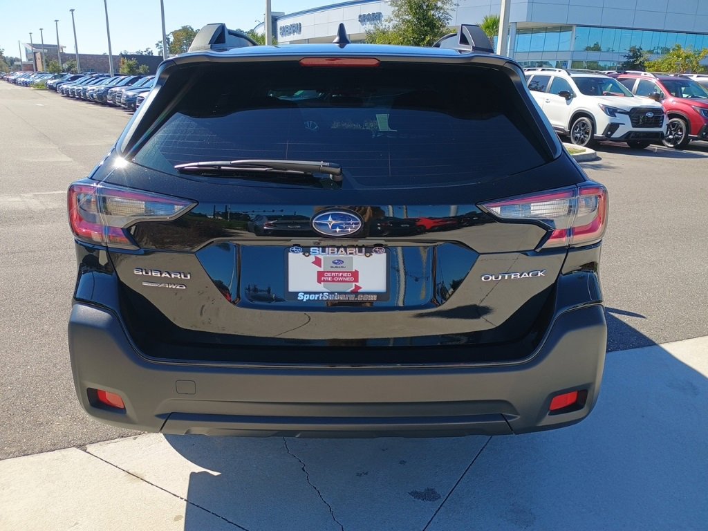 Certified 2025 Subaru Outback image 6