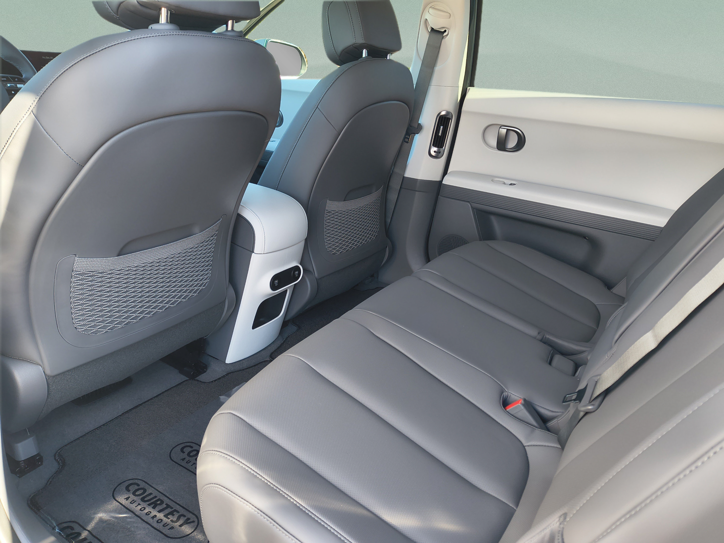 New 2027 Hyundai Ioniq 5 SEL RWD image 14