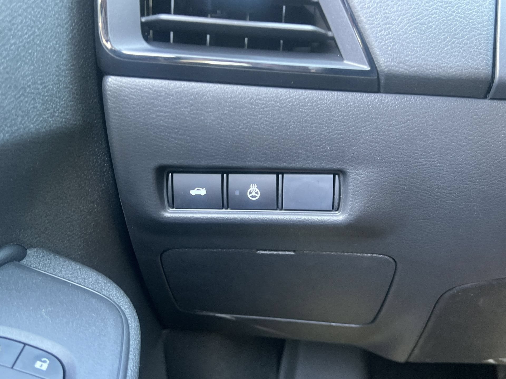 New 2026 Nissan Sentra SV w/ SV Convenience Package FWD image 12