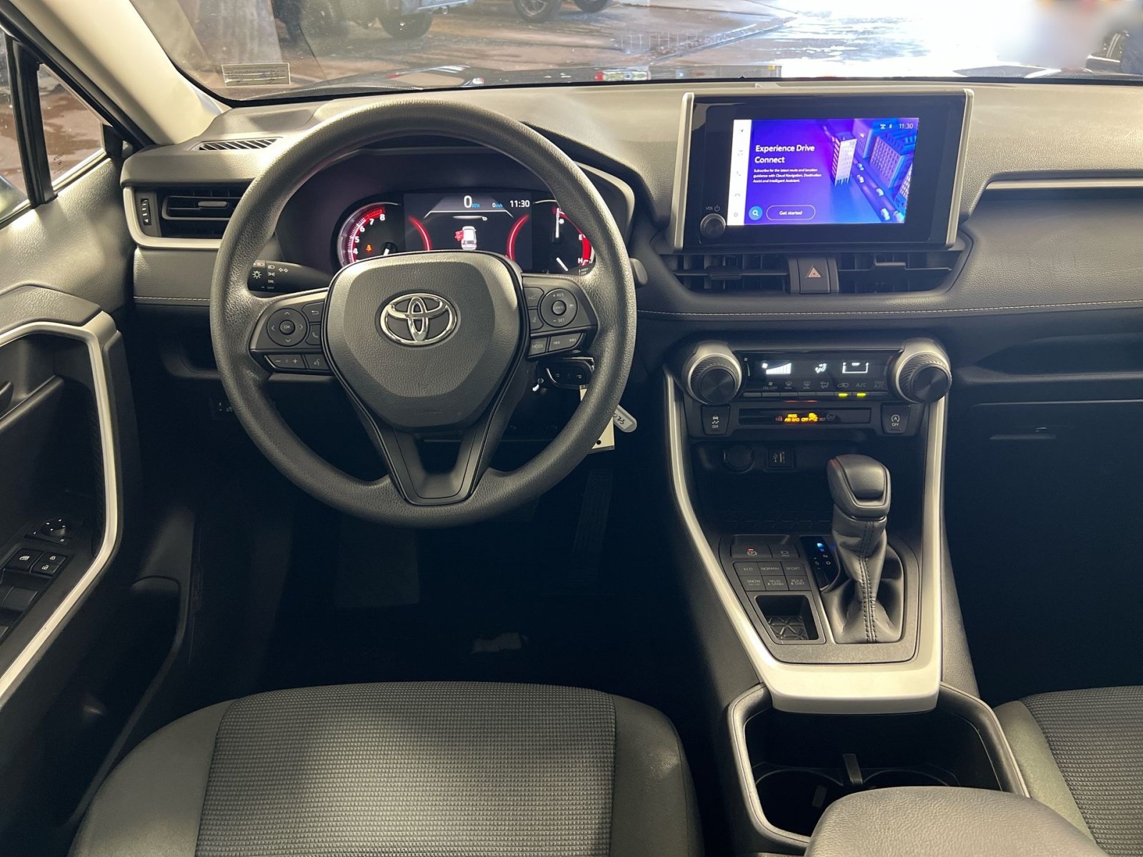 Used 2025 Toyota RAV4 LE AWD/4WD image 23