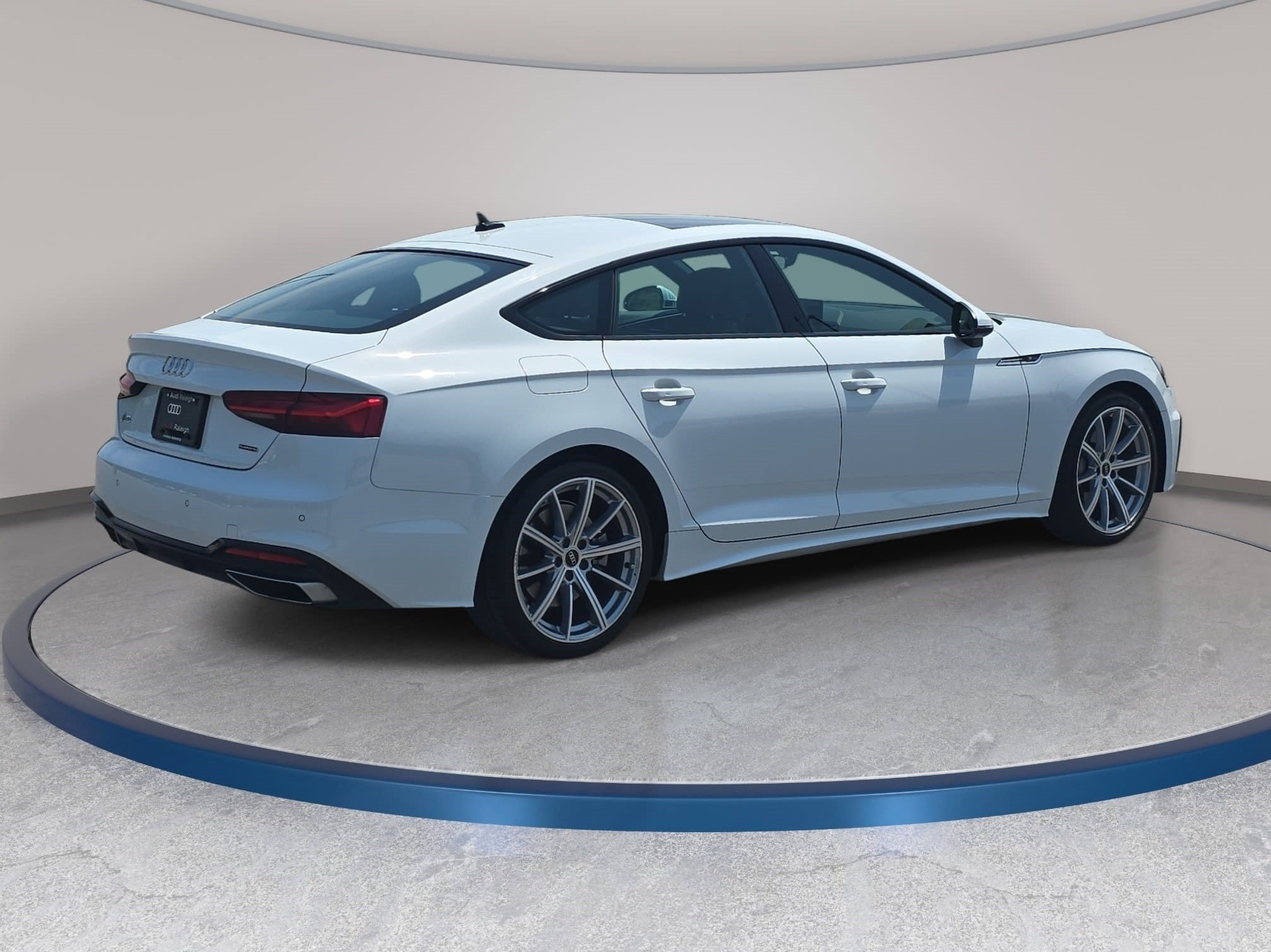 Used 2025 Audi A5 2.0T Premium Plus AWD/4WD image 5