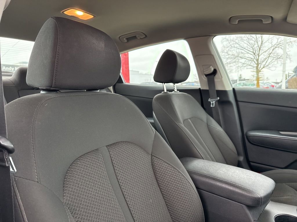 Used 2016 Kia Optima LX image 26