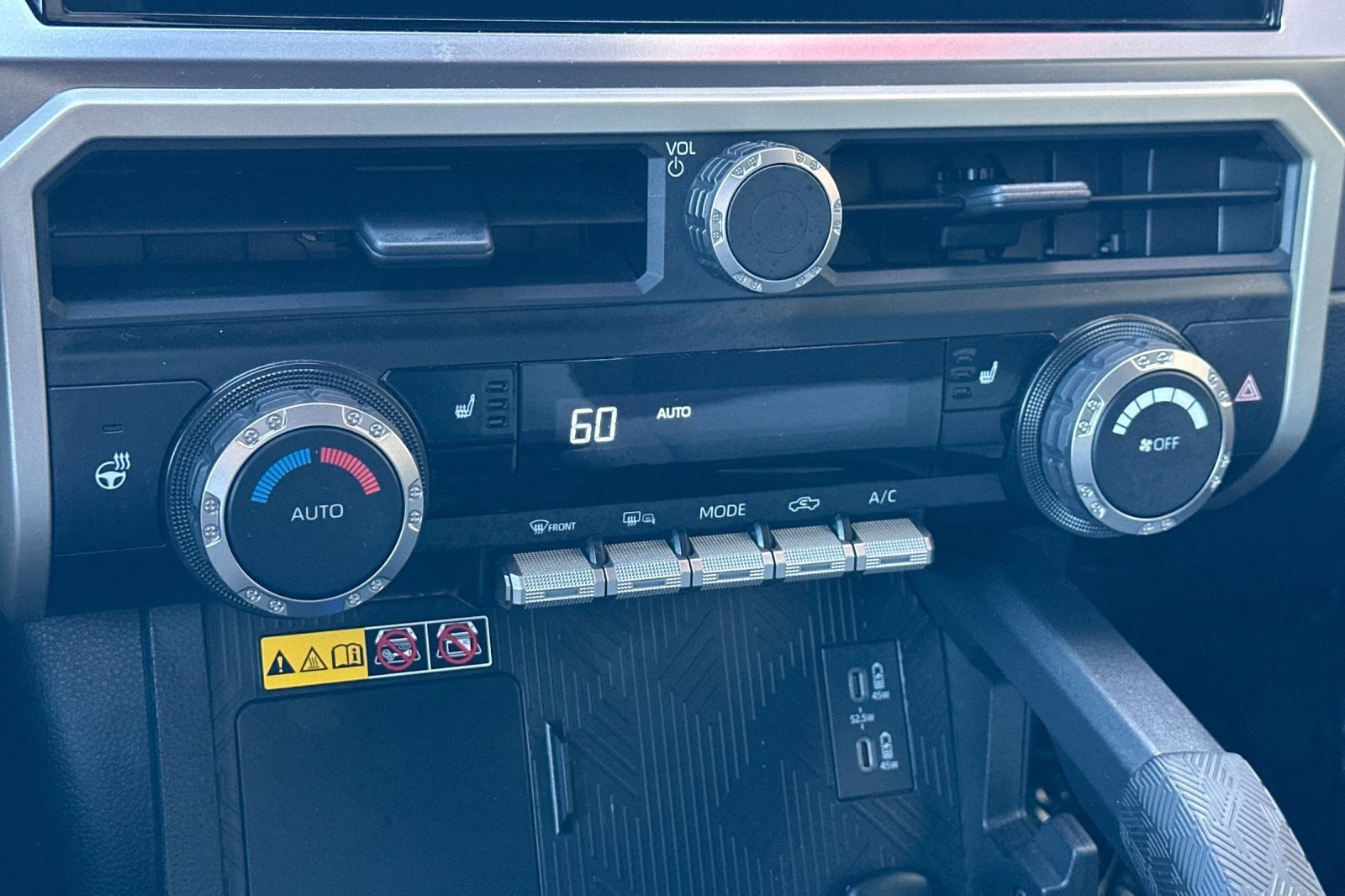 Certified 2024 Toyota Tacoma TRD Sport image 18