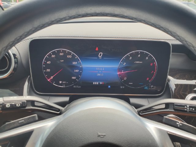 Used 2024 Mercedes-Benz GLC 300 4MATIC image 22