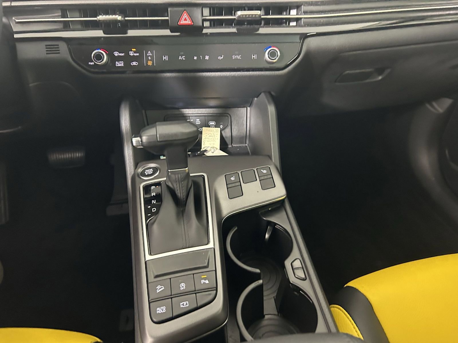 New 2026 Kia Sportage EX w/ EX Panorama Roof Package image 30