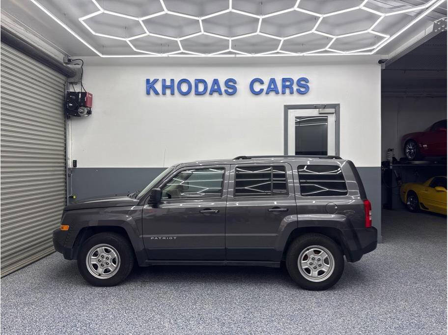 Used 2015 Jeep Patriot Sport w/ Power Value Group FWD image 1