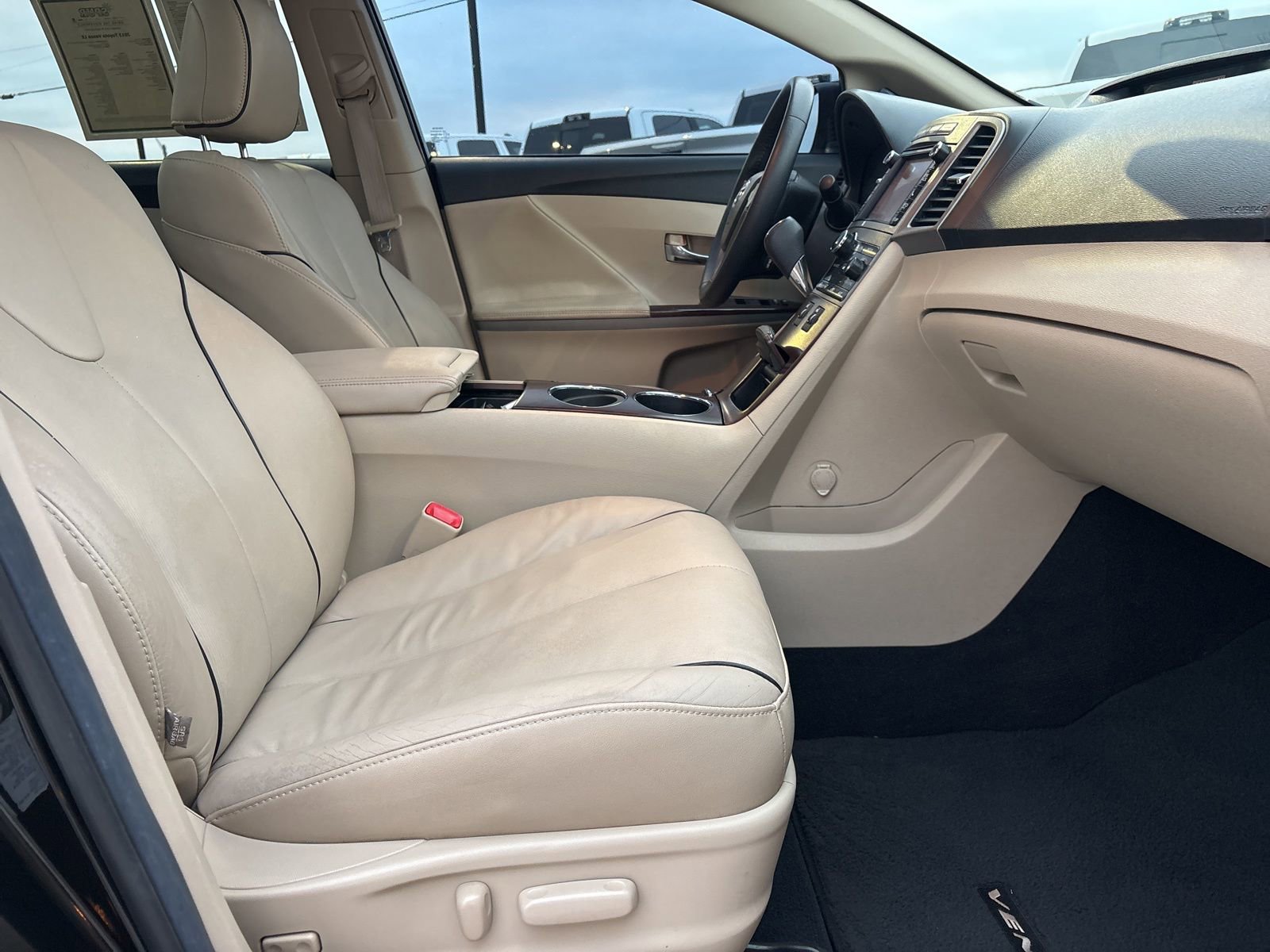 Used 2013 Toyota Venza Limited w/ Tow Prep Pkg image 20