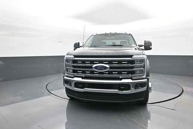 New 2026 Ford F450 Lariat image 3