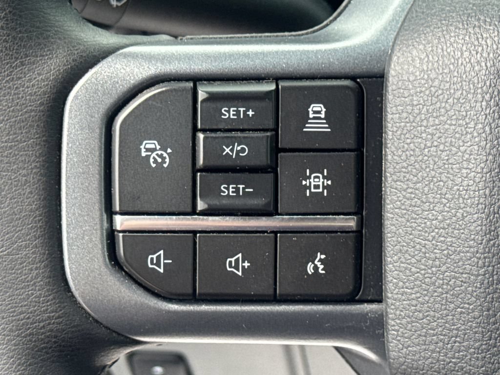 Used 2025 Ford F150 Lightning Flash AWD/4WD image 34