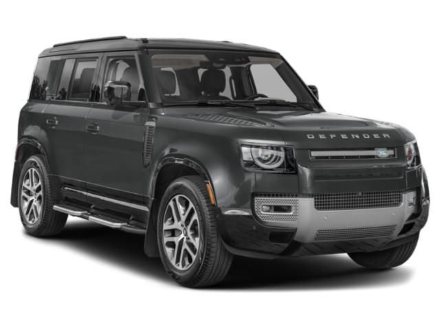 Used 2025 Land Rover Defender 110 X AWD/4WD image 7