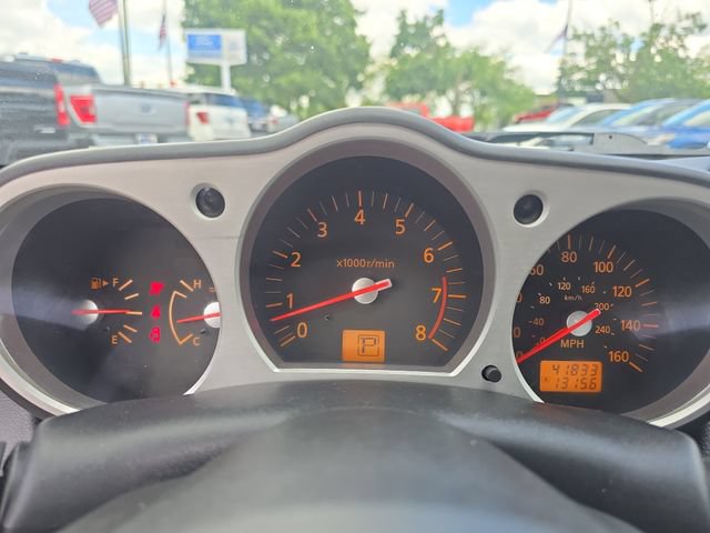 Used 2005 Nissan 350Z Touring RWD image 15