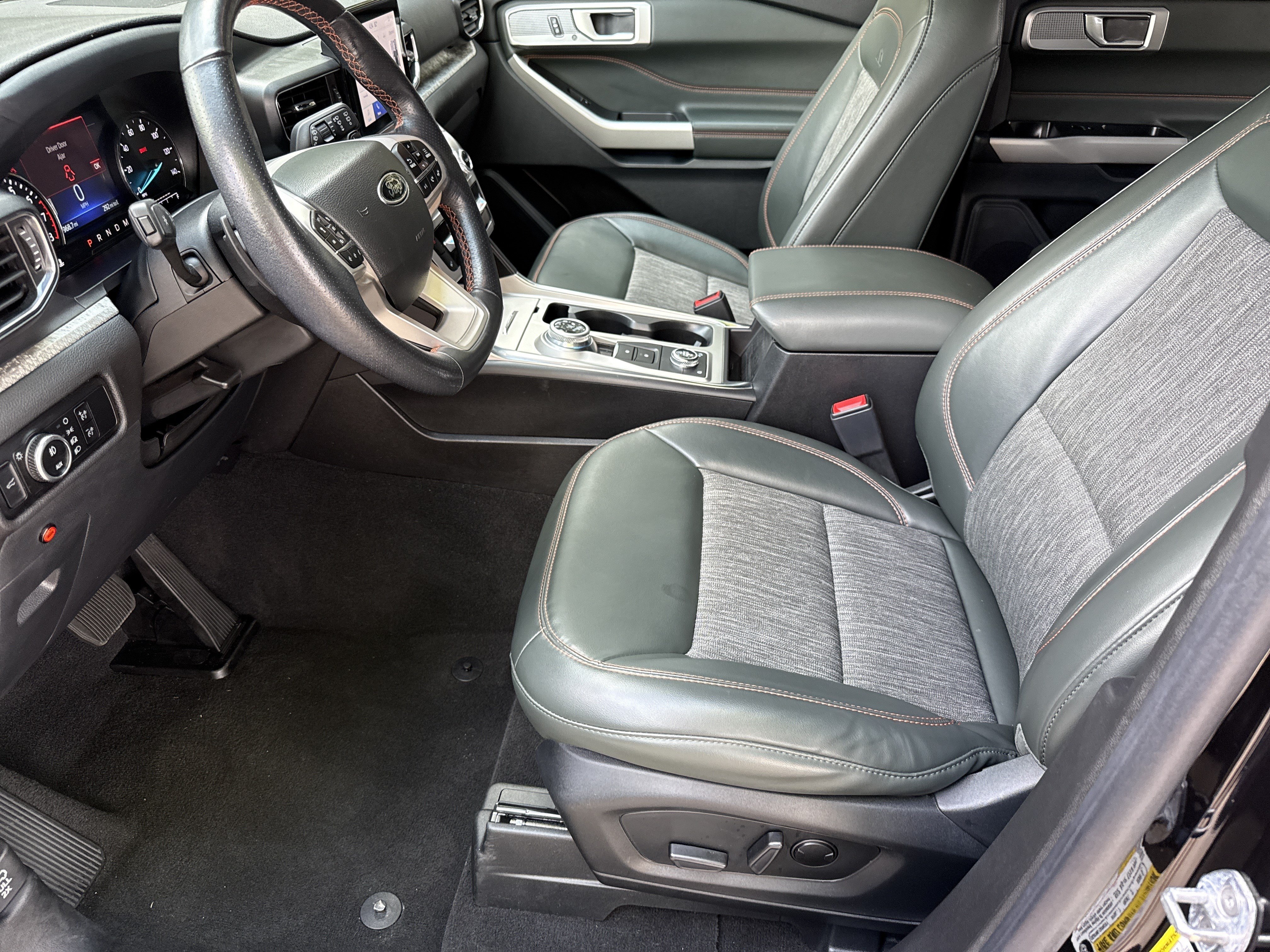 Used 2023 Ford Explorer Timberline w/ Timberline Technology Package AWD/4WD image 9