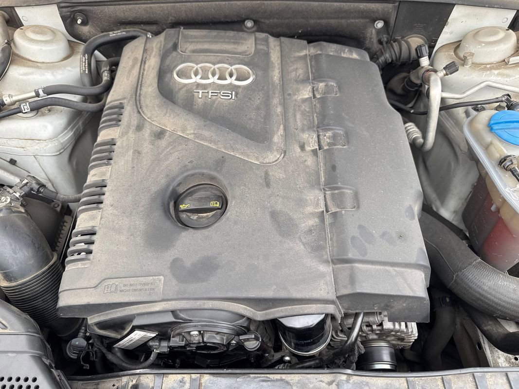 Used 2016 Audi A4 Premium w/ Audi MMI Navigation Plus image 25