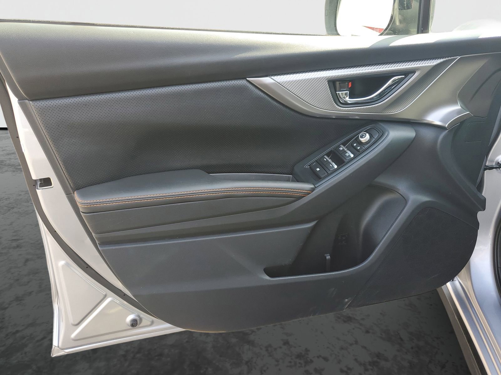 Used 2023 Subaru Crosstrek 2.5i Limited image 18