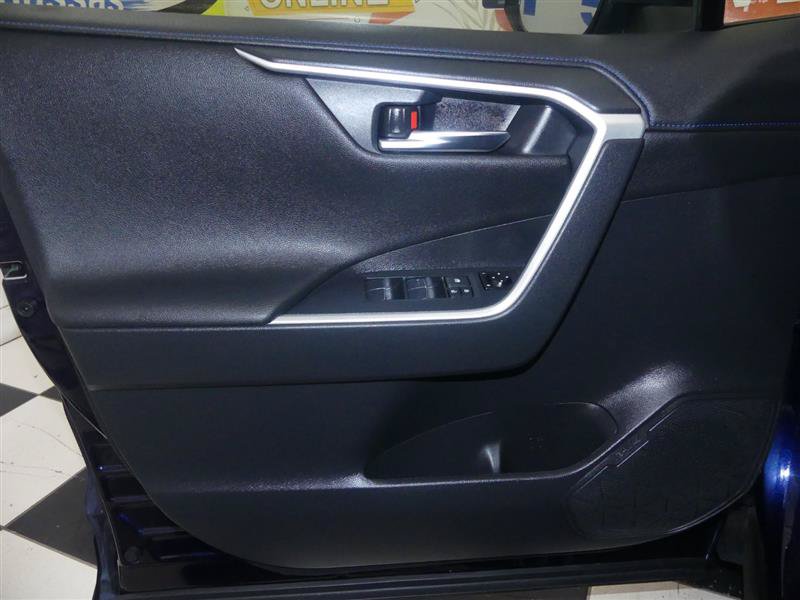 Used 2021 Toyota RAV4 XSE AWD/4WD image 25