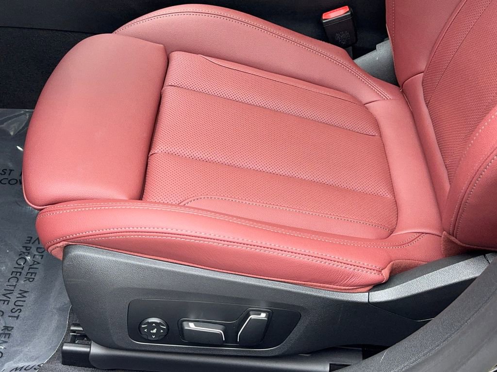 Used 2025 BMW i4 eDrive40 image 41