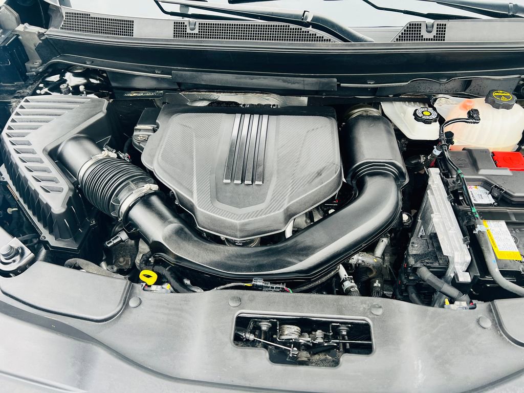 Used 2024 GMC Acadia Denali w/ Super Cruise Package image 49