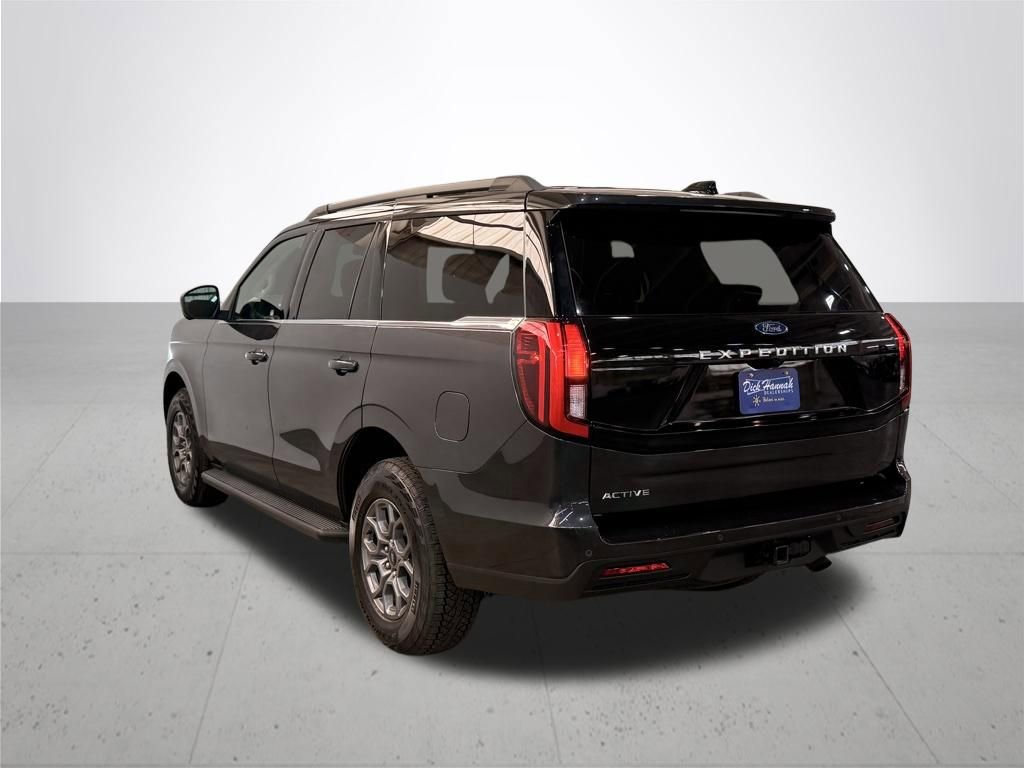 Used 2025 Ford Expedition Active image 13