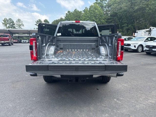 New 2025 Ford F250 Lariat w/ Chrome Package image 27