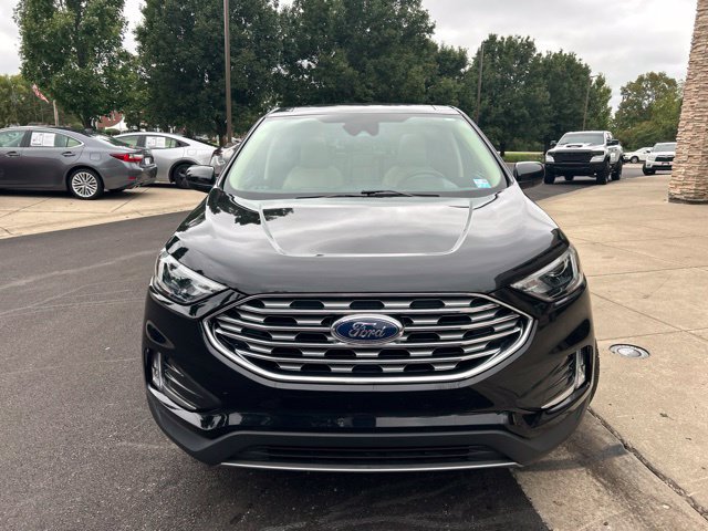 Used 2022 Ford Edge SEL w/ Convenience Package AWD/4WD image 2