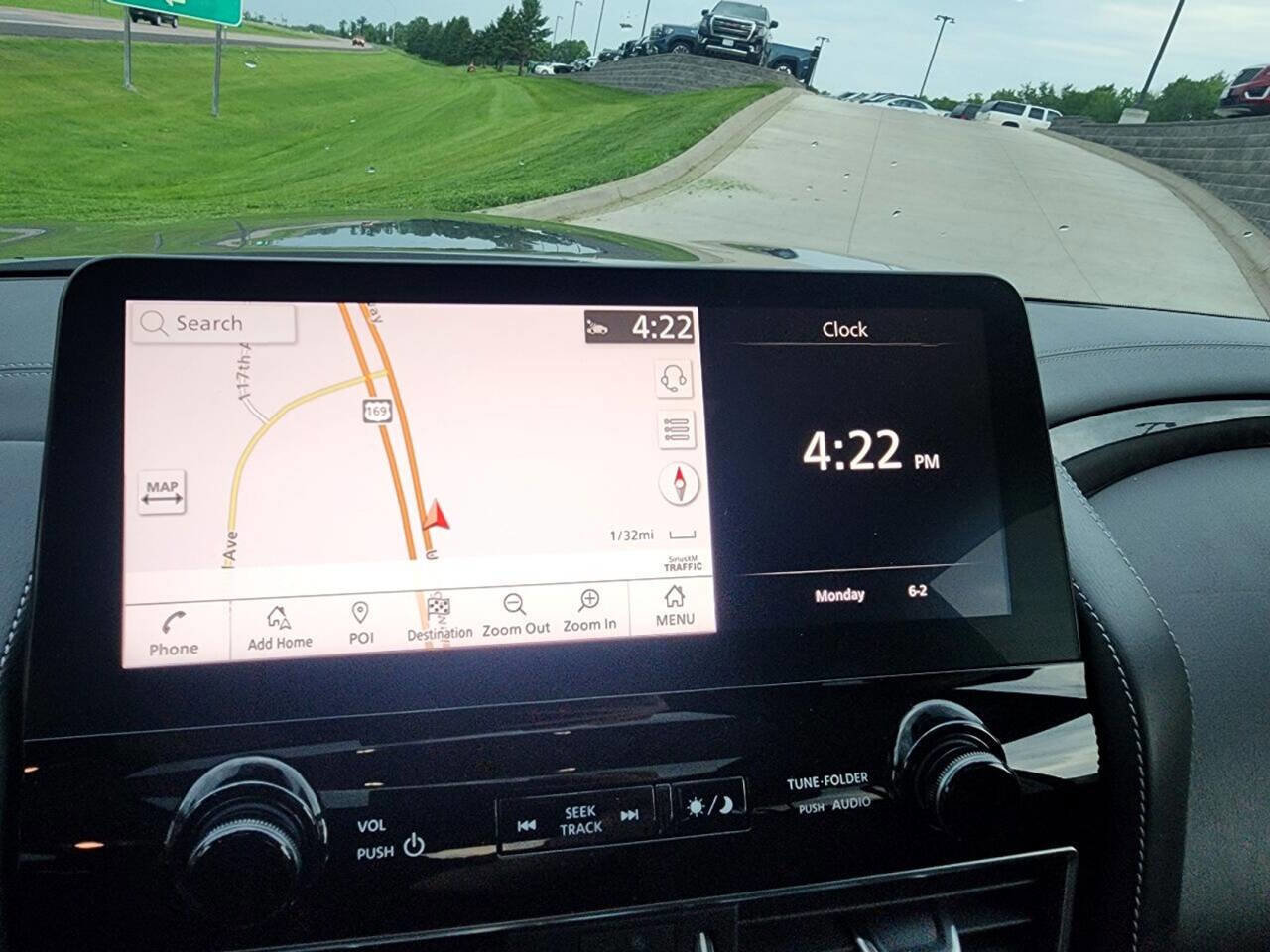 Used 2024 INFINITI QX80 Luxe image 26
