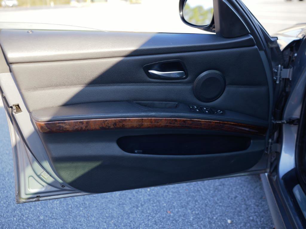 Used 2010 BMW 328i Sedan image 11