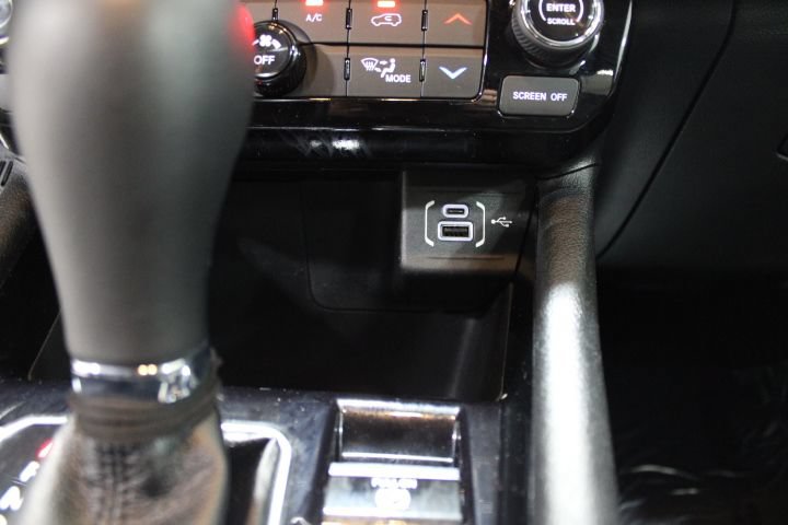 Used 2024 Jeep Compass Limited AWD/4WD image 49