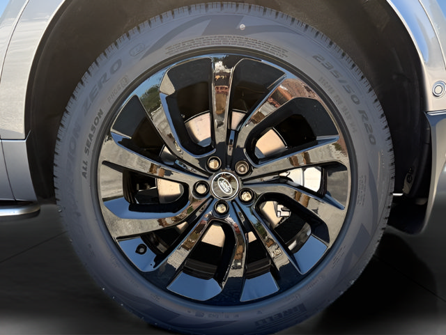 Certified 2025 Land Rover Discovery Sport S AWD/4WD image 11