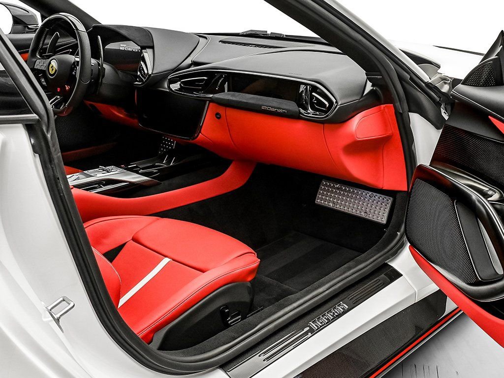 Certified 2025 Ferrari 12Cilindri image 22