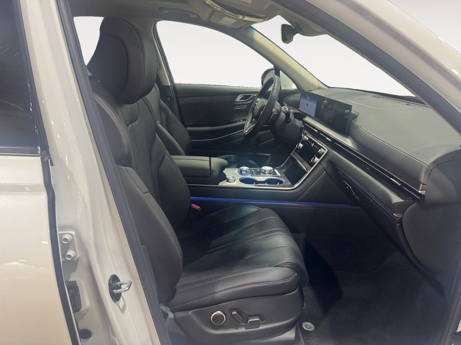 Used 2026 Genesis GV80 2.5T Select AWD/4WD image 19