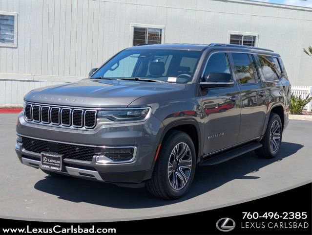 Used 2024 Jeep Wagoneer L Series II w/ Flexible Seating Group AWD/4WD image 1