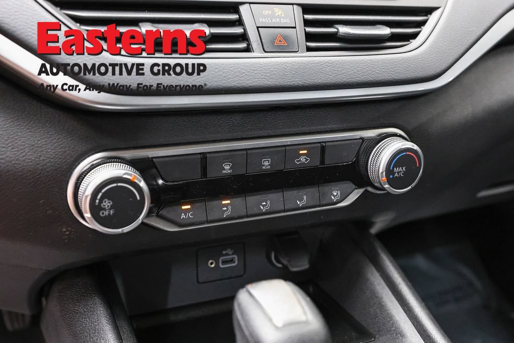 Used 2024 Nissan Altima 2.5 S FWD image 19
