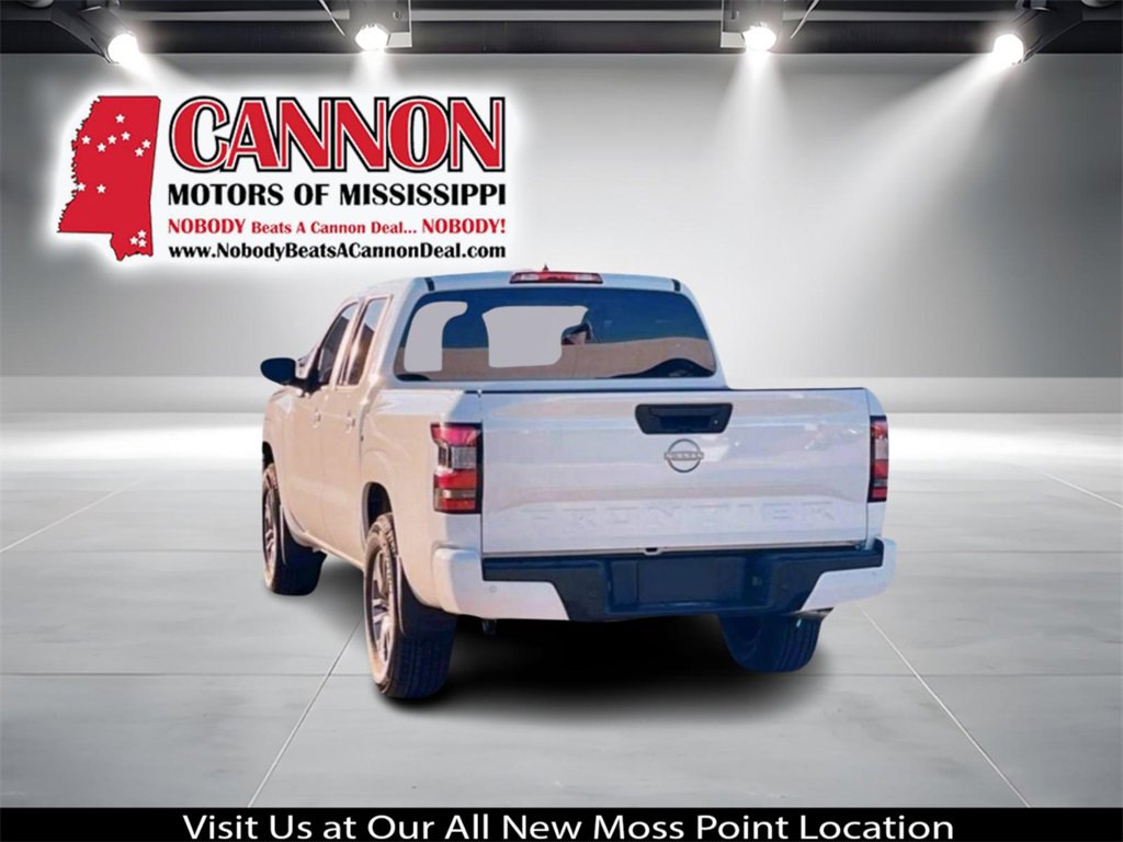 New 2025 Nissan Frontier SV image 4