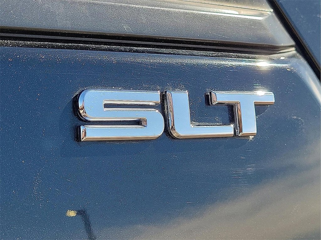 Used 2020 GMC Terrain SLT w/ Preferred Package image 9