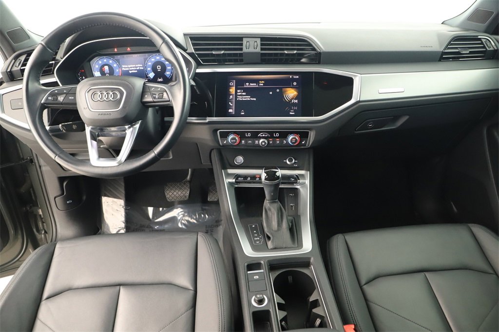 Used 2020 Audi Q3 2.0T Premium Plus w/ Premium Plus Package image 18