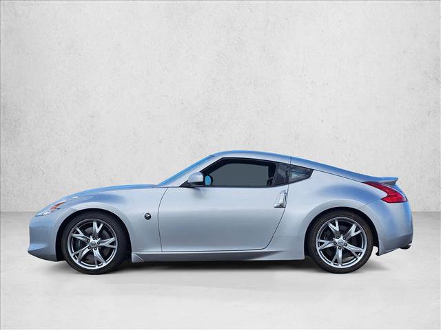 Used 2011 Nissan 370Z Touring w/ Sport Pkg image 7