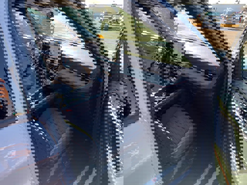 New 2026 Ford Explorer ST-Line w/ ST-Line Street Pack image 35