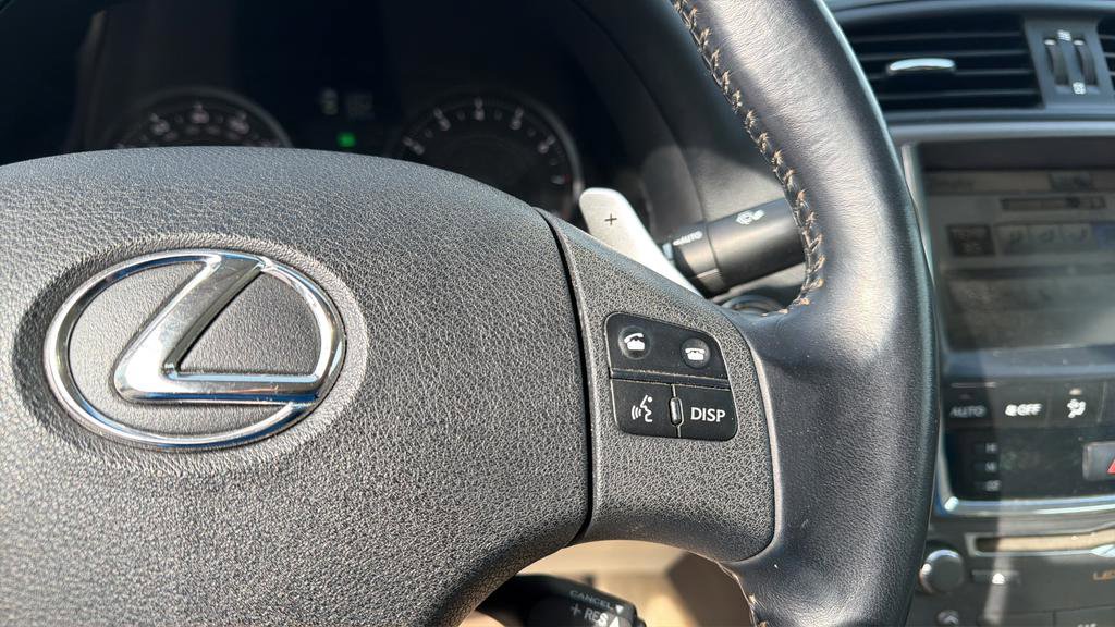Used 2010 Lexus IS 250C image 30