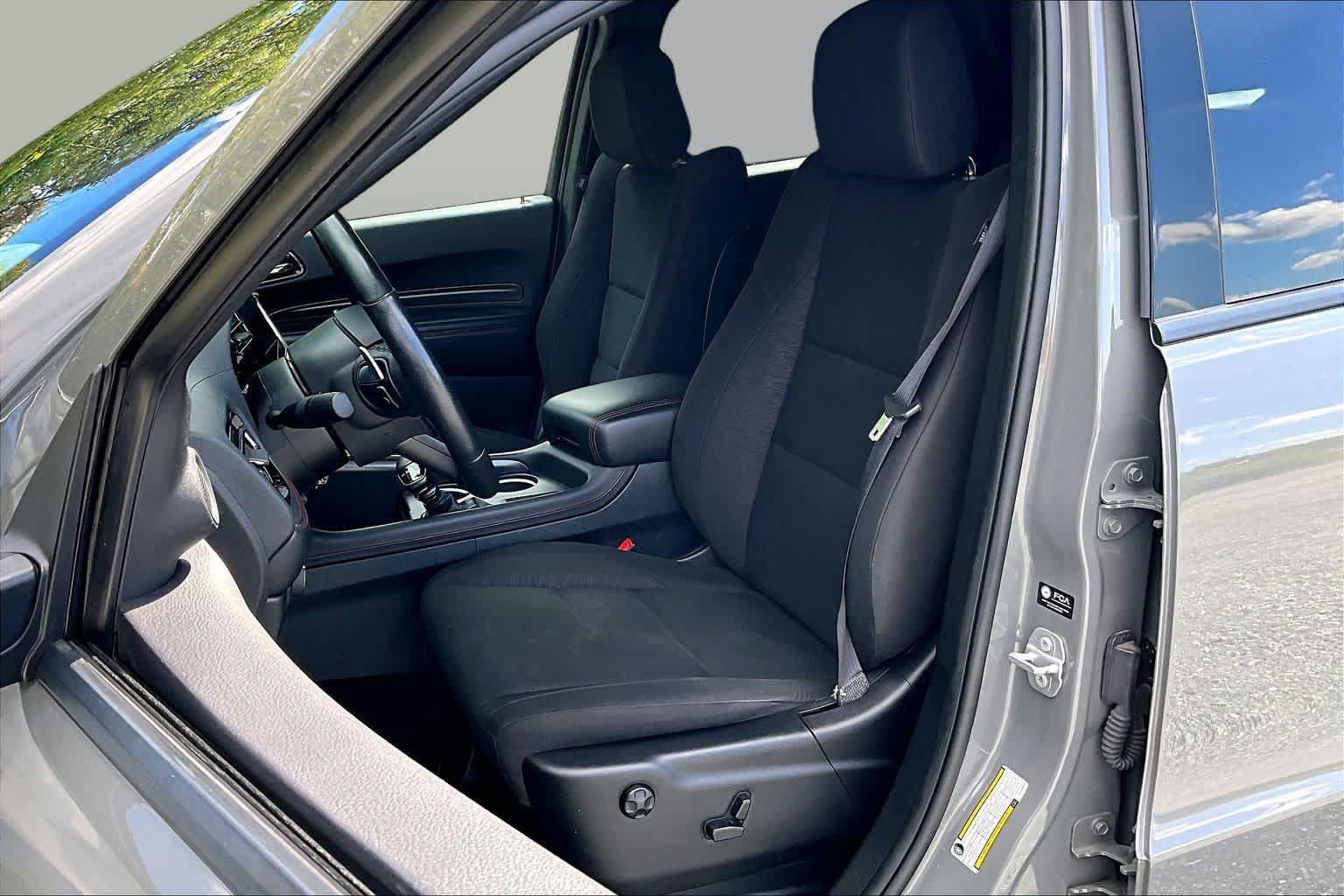 Used 2025 Dodge Durango GT AWD/4WD image 8