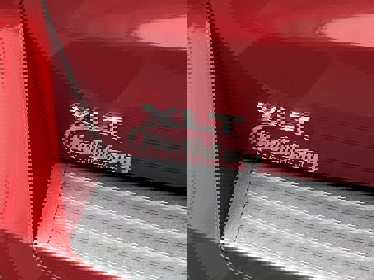 Used 2022 Ford Expedition XLT image 30