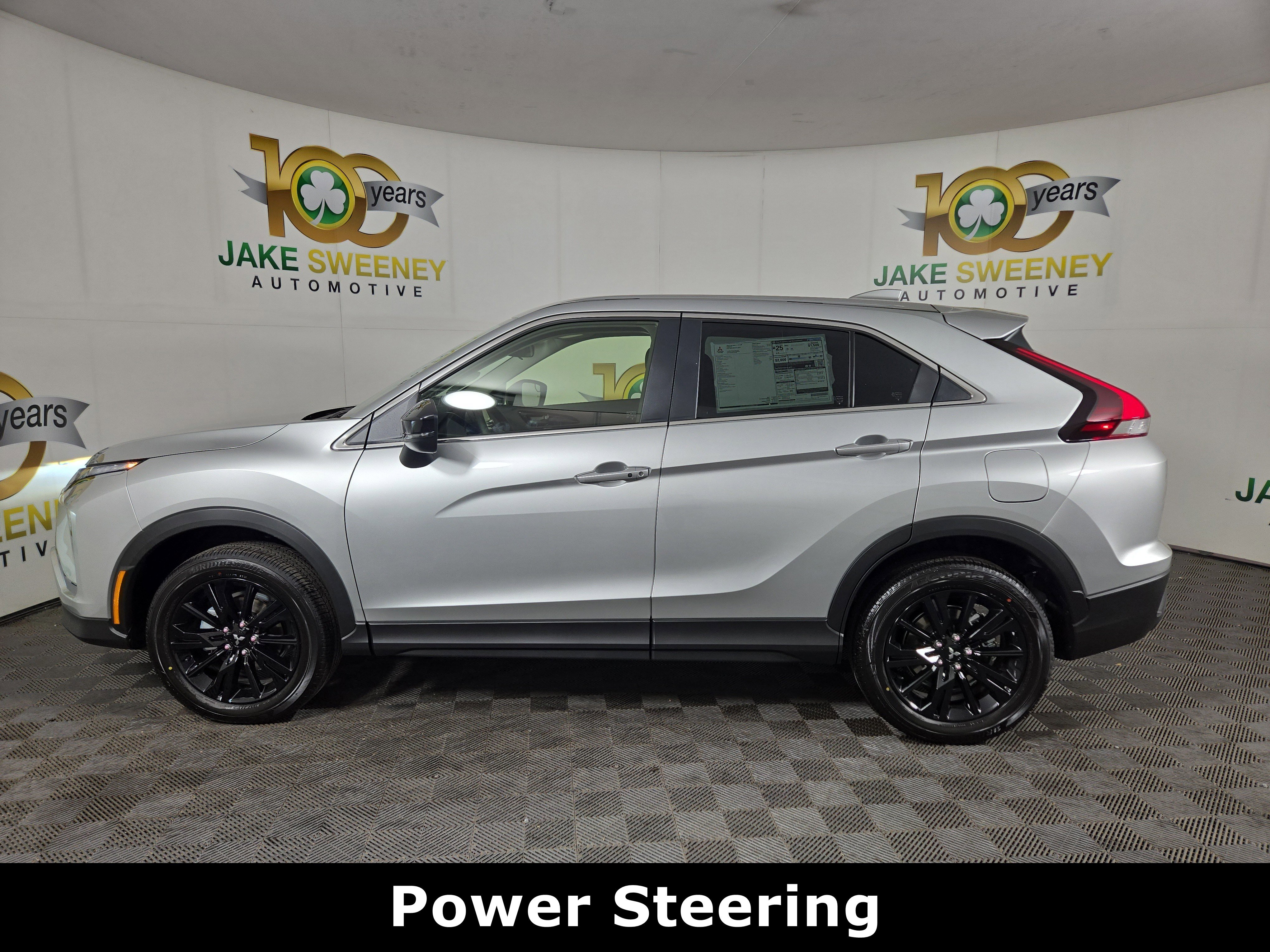 New 2026 Mitsubishi Eclipse Cross LE image 4