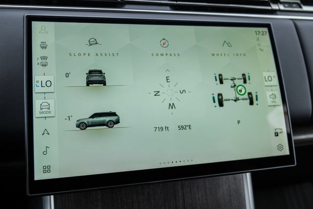 New 2026 Land Rover Range Rover SE AWD/4WD image 37