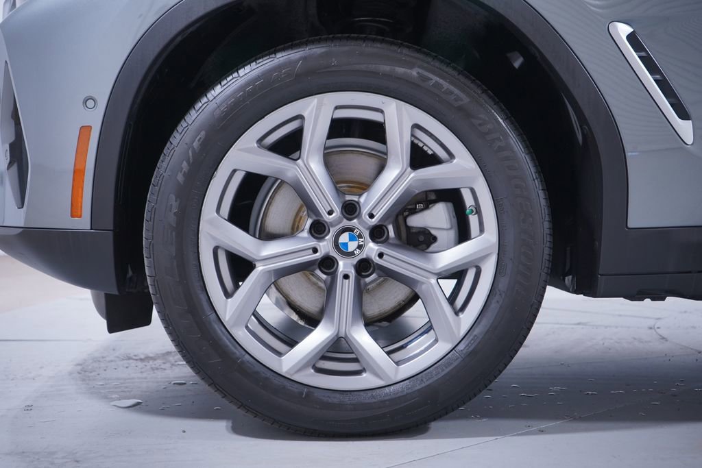 Used 2024 BMW X3 xDrive30i w/ Convenience Package image 2