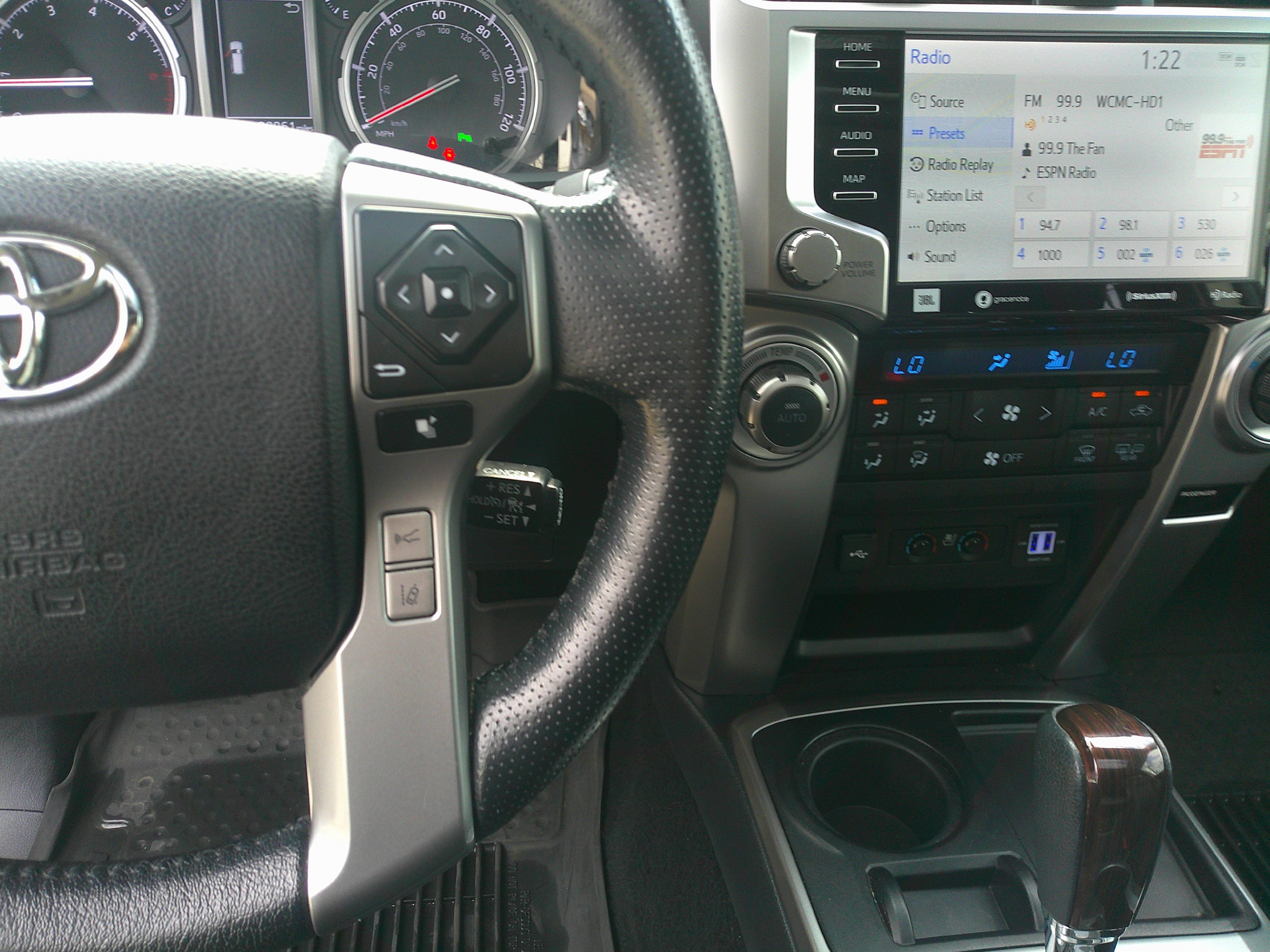 Used 2023 Toyota 4Runner Limited image 21