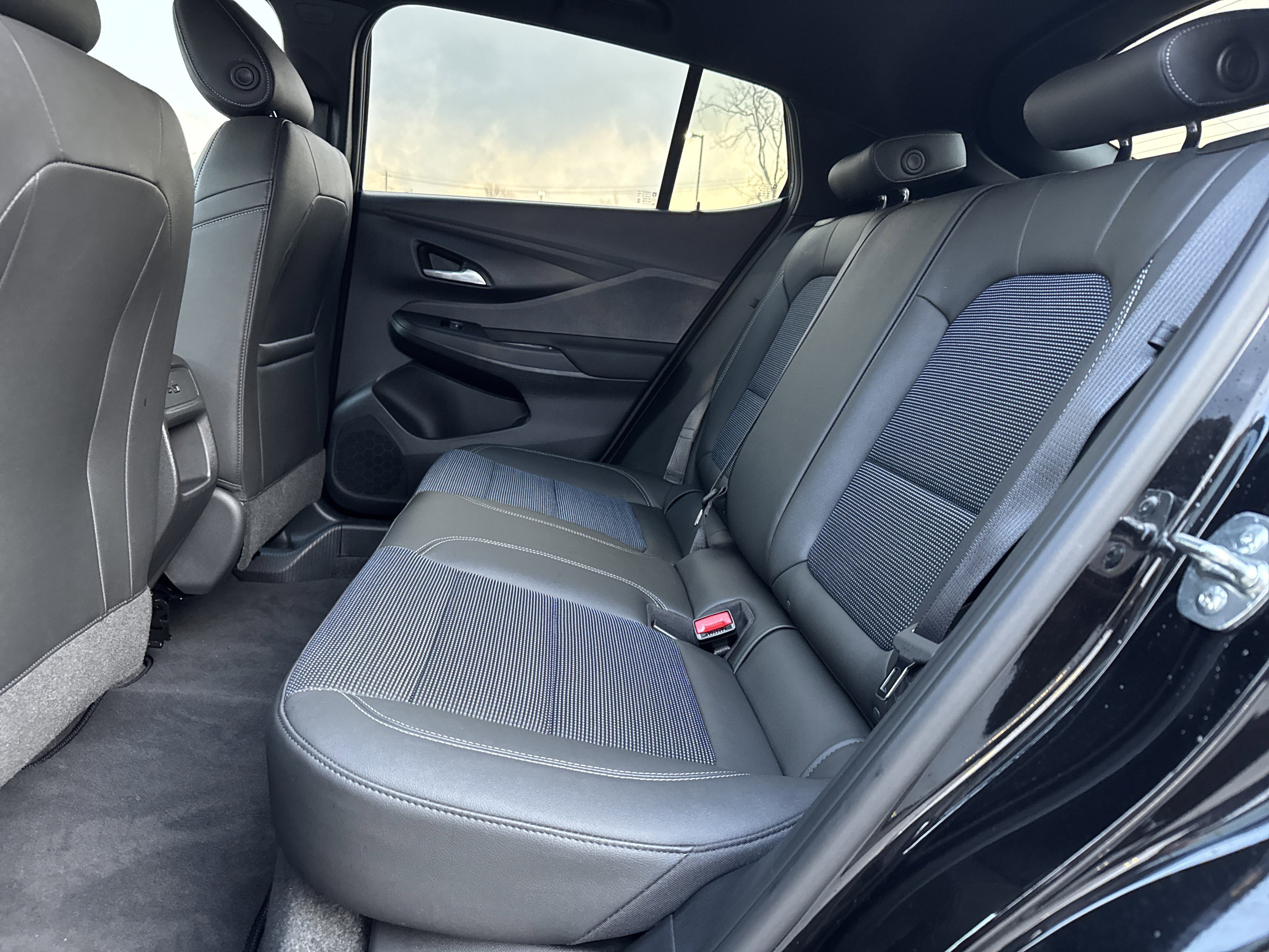 Used 2025 Buick Envista Preferred w/ Convenience I Package image 27