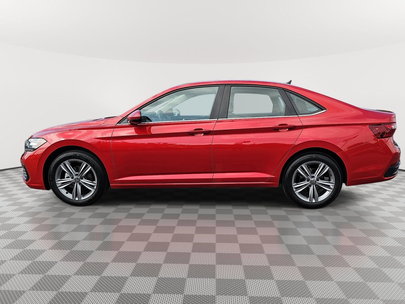 Used 2024 Volkswagen Jetta SE w/ Panoramic Sunroof Package FWD image 8