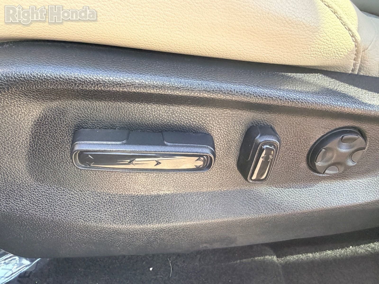 Used 2018 Honda CR-V EX-L image 16