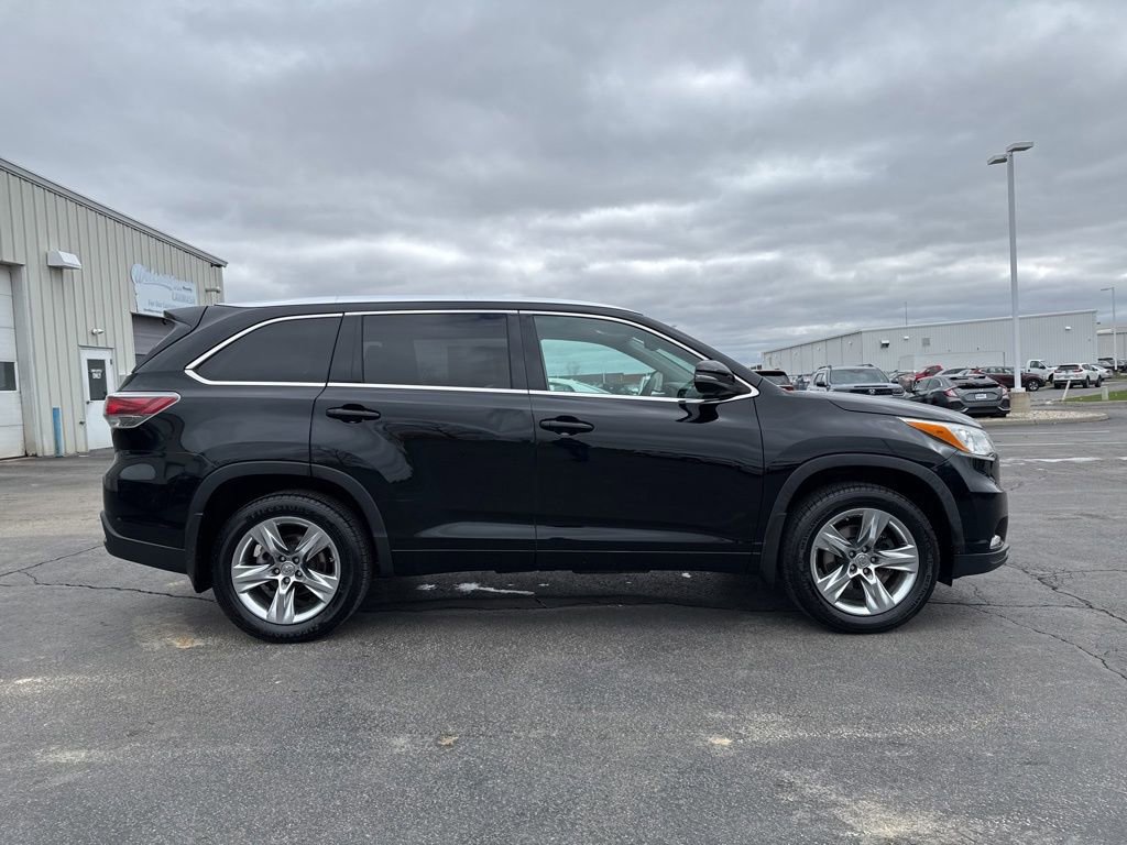 Used 2015 Toyota Highlander Limited AWD/4WD image 8