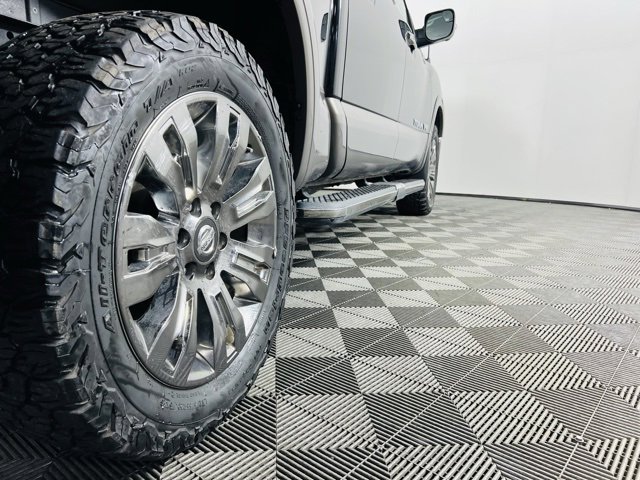 Used 2019 Nissan Titan Platinum Reserve w/ Platinum Utility Package image 6
